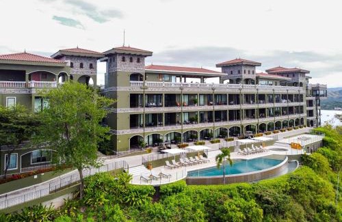 Playa Flamingo Hotel | 360 Splendor Del Pacifico Residences