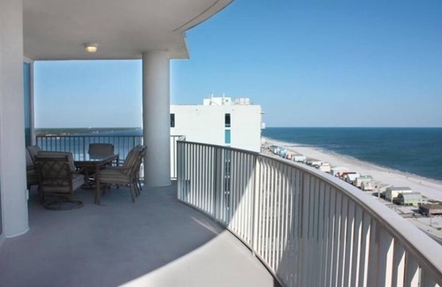 Gulf Shores Condo | 360° View of Water - The Entire 18th Floor - 4 Bedroom Penthouse