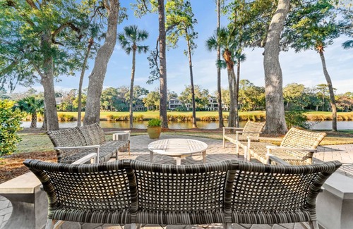 Beach Lagoon House | 362 m² House ∙ 5 bedrooms ∙ 14 guests