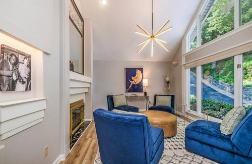 Laurel Park House | 362 m² House ∙ 3 bedrooms ∙ 14 guests