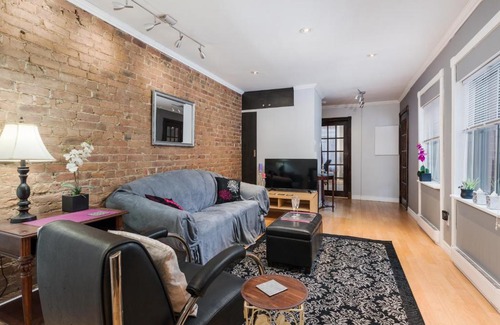 Plateau Mont Royal Apartment | 3675 avenue Laval Montreal