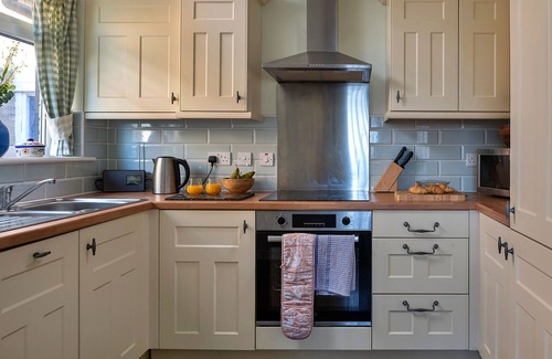 Dyffryn Ardudwy House | 37 Bro Enddwyn by Interhome