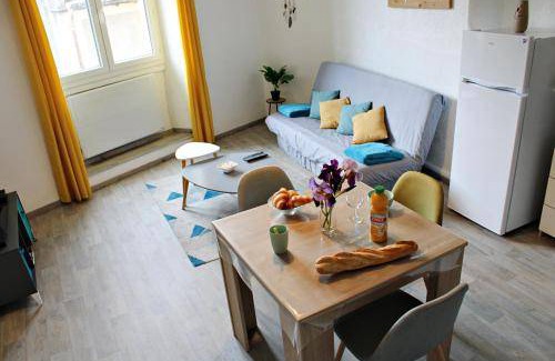 Villeneuve-de-Berg Apartment | 37 m² Apartment ∙ 1 bedroom ∙ 3 guests