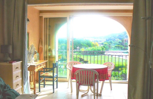 Port Cogolin Apartment | 37 m² Apartment ∙ 1 bedroom ∙ 4 guests