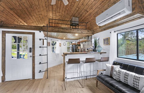 Wimberley Cottage | 37 m² Cabin ∙ 3 bedrooms ∙ 6 guests