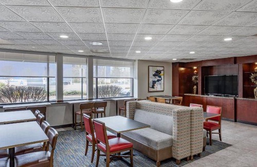 Paramus Hotel | 37 m² Hotel ∙ 127 guests