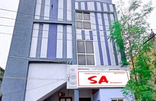 Thirunallar Hotel | 37 m² Hotel ∙ 6 guests