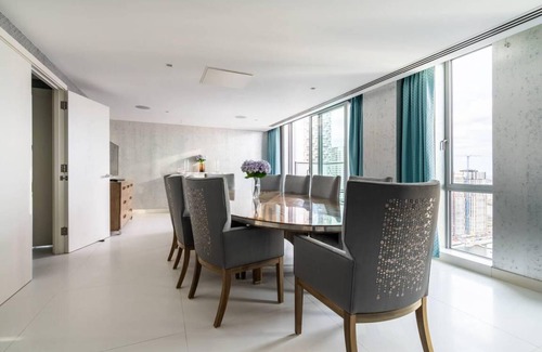 Canary Wharf Apartment | 370 m² Apartment ∙ 4 bedrooms ∙ 8 guests
