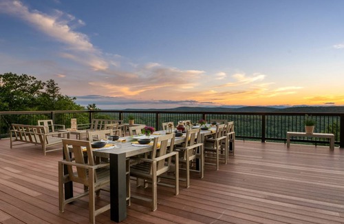 Hillsdale House | 371 m² House ∙ 4 bedrooms ∙ 12 guests