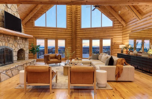 Hillsdale House | 371 m² House ∙ 4 bedrooms ∙ 12 guests