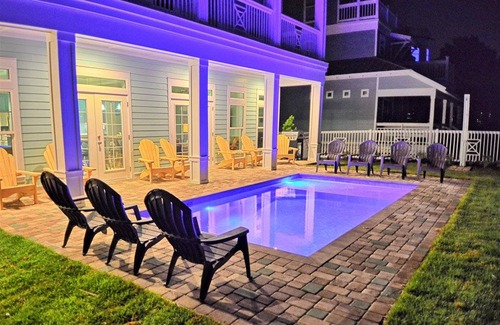 Crystal Shores House | 372 m² House ∙ 7 bedrooms ∙ 24 guests