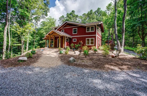 Fairview Cabin | 372 m² Lodge ∙ 9 bedrooms ∙ 28 guests