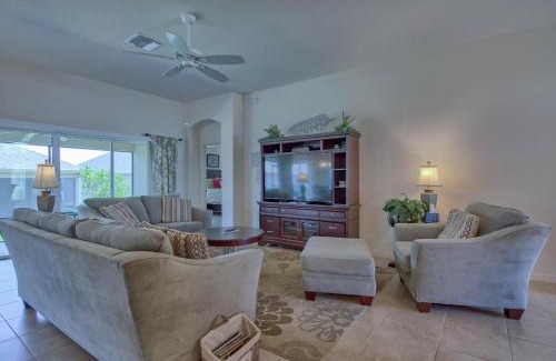 The Villages House | 3749 Z4a VILLAGE OF DUNEDIN by REMAX Premier
