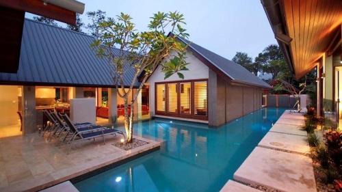 Port Douglas House | 38 Beachfront Mirage