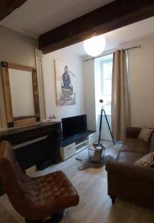 Prefecture Apartment | 38 m² Apartment ∙ 1 bedroom ∙ 2 guests