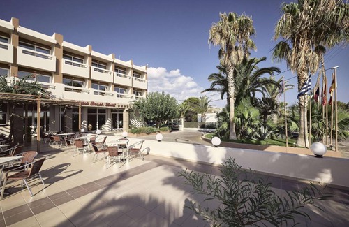 Ierapetra Hotel | 38 m² Hotel ∙ 127 guests