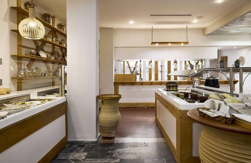 Ierapetra Hotel | 38 m² Hotel ∙ 127 guests