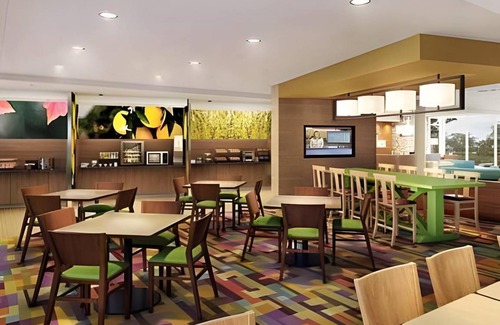 Hutchinson Hotel | 38 m² Hotel ∙ 127 guests