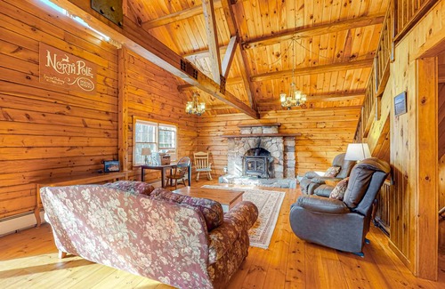 Lisbon Cabin | 380 m² Cabin ∙ 5 bedrooms ∙ 12 guests