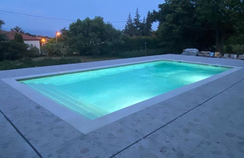 Rukavac House | 380 m² House ∙ 6 bedrooms ∙ 13 guests