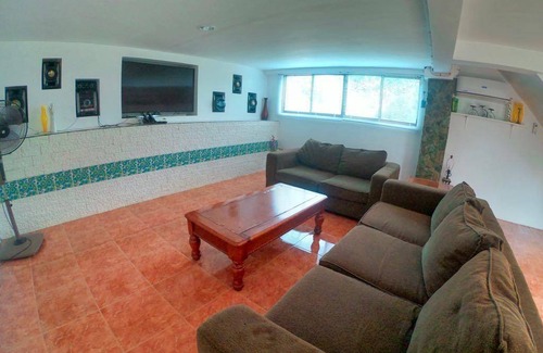 Lantapan House | 3875 m² House ∙ 2 bedrooms ∙ 10 guests