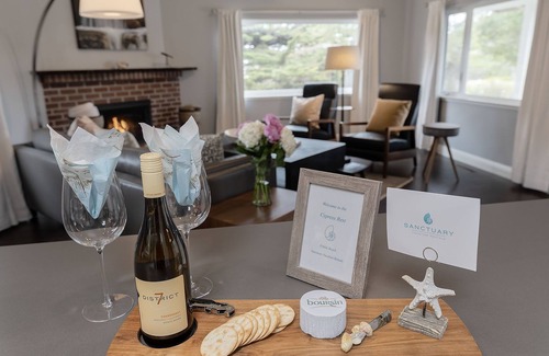 Del Monte Forest House | 3890 Cypress Rest - Remodeled Pebble Beach, Close to Golf, Walk to the Beach!
