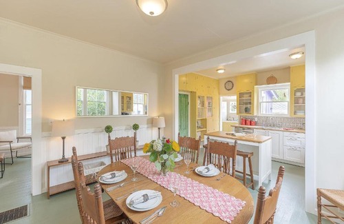 Pacific Grove House | 3893 Sweet Seventeenth home