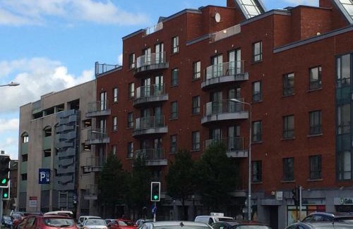 Shandon Apartment | 39 Camden Wharf