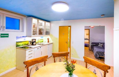 Feldmoching Apartment | 39 m² Apartment ∙ 2 bedrooms ∙ 5 guests