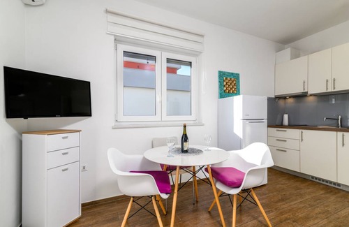 Pula Apartment | 39 m² Apartment ∙ 1 bedroom ∙ 2 guests