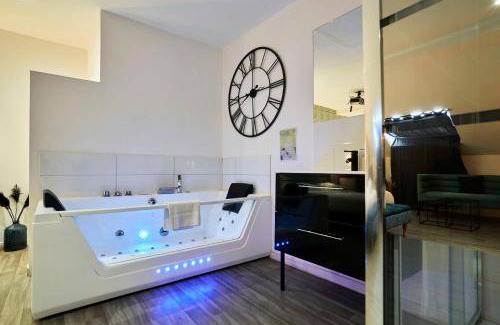 Roubaix Apartment | 39 m² Apartment ∙ 2 guests