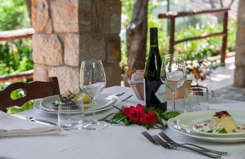 Castelbuono House | 39 m² Farmhouse ∙ 127 guests