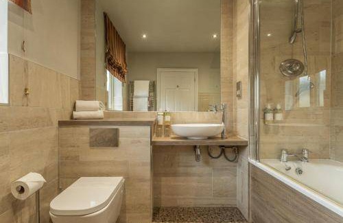 Newent Hotel | 39 m² Hotel ∙ 2 guests