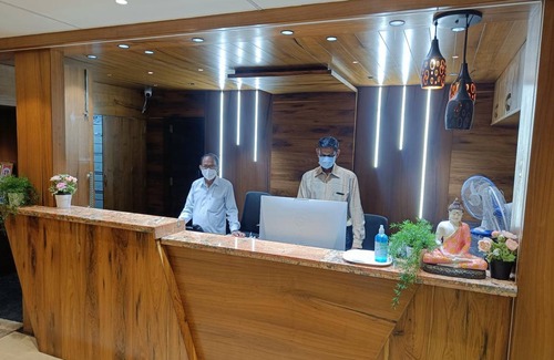 Raichur Hotel | 39 m² Hotel ∙ 4 guests