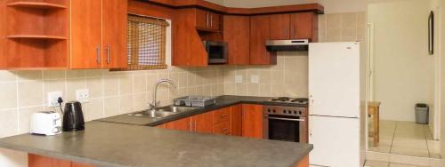 Port Elizabeth House | 39 On Nile Guest House