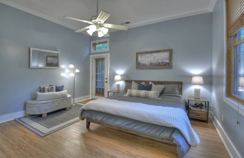 Mineral Bluff Cabin | 390 m² Cabin ∙ 4 bedrooms ∙ 14 guests