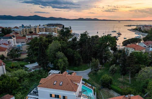 Zadar Villa | 390 m² Villa ∙ 8 bedrooms ∙ 14 guests