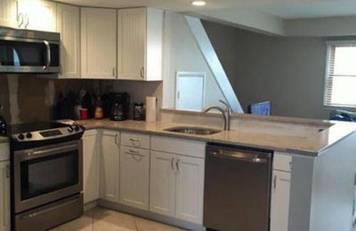 Sea Isle City Condo | 3901 Pleasure Avenue Unit 207