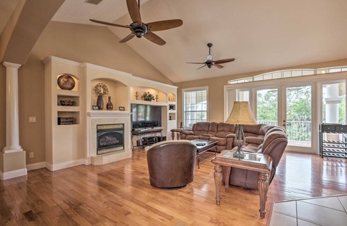 Palm Harbor House | 391 m² House ∙ 5 bedrooms ∙ 11 guests