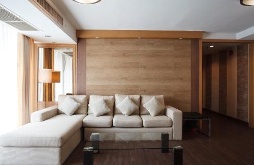 Khlong Toei Nuea Apartment | 3A-Short-term rental allowed-2BRs Downtown Bangkok