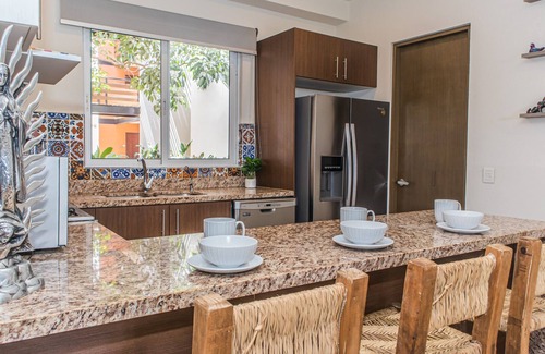 Las Jarretaderas Apartment | 3B/2Ba Spacious! Ground Floor! Azulejos sleeps 6