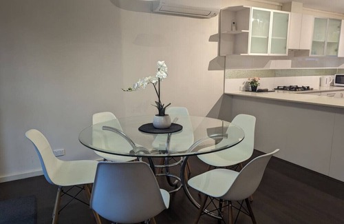 Macquarie House | 3bd 1bth Home in Macquarie