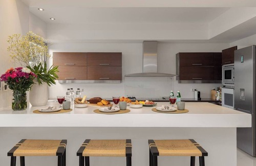 Vari-Voula-Vouliagmeni House | 3BD 2 Floor Maisonette with Pool