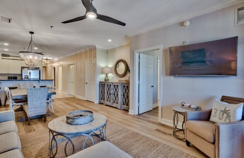 Seacrest Beach Condo | 3BD Condo in the Villages of South Walton