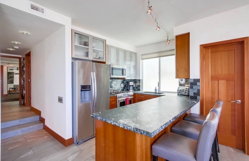 Central Mission Beach Condo | 3BD Oceanfront Ground Floor Escape in Mission Beach! Steps from the Ocean! On Boardwalk with Parking!