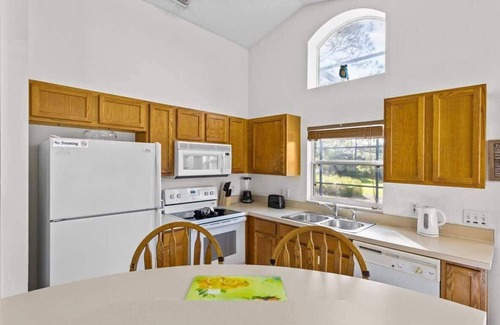 Haines City House | 3Bd Villa with Private Pool & Golf Walmart 2 min