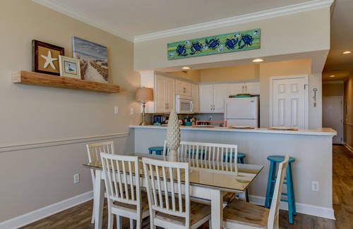 Dauphin Island Condo | 3bdrm/3bath- BEACHFRONT AND 5 steps to TWO POOLS - sleeps 8!