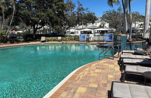 Trailer Estates Apartment | 3bdrm, AMI, Tennis, Pool next to IMG Academy