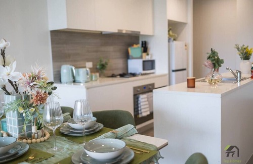 Homebush Apartment | 3bedroom Serenity Stay in Homebush