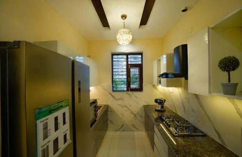 Kharar Apartment | 3bhk fully furnished premium service flats